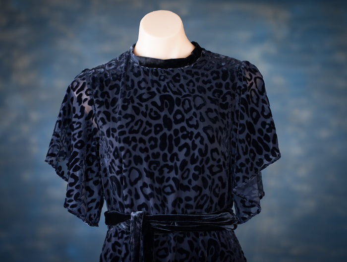 cut out velvet midnight blue dress cocktail dress evening wear preloved fashion recycled clothing