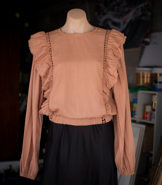 Romantic White Sandstorm Top