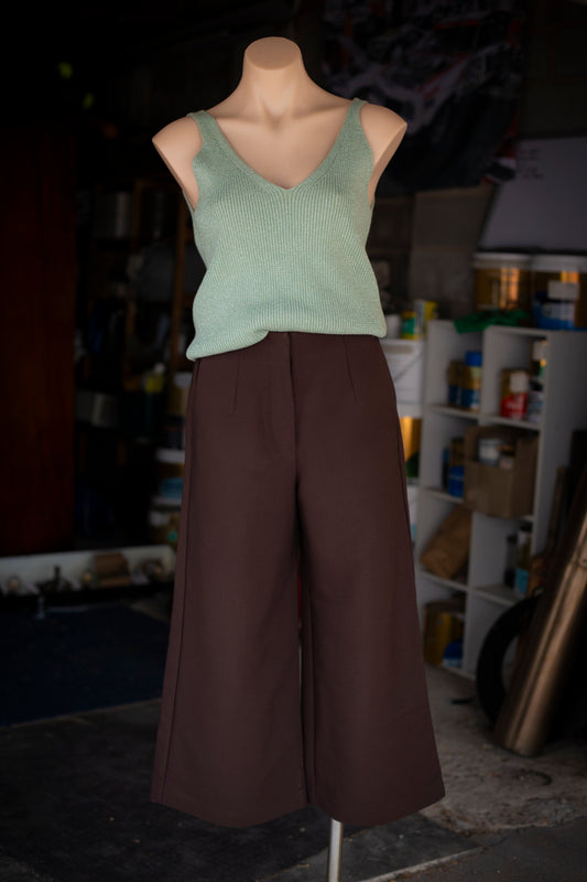 Country Road Chocolate Cropped Pants